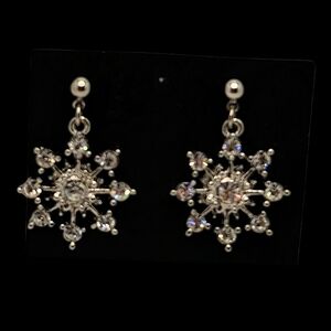 Dazzling Crystal Snowflake Earrings